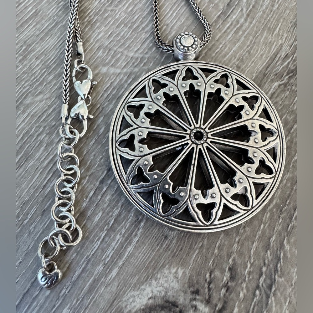 ๐ BRIGHTON Retired Capella Ferrara Filigree Disc Medallion Silver Long Necklace - Picture 5 of 11